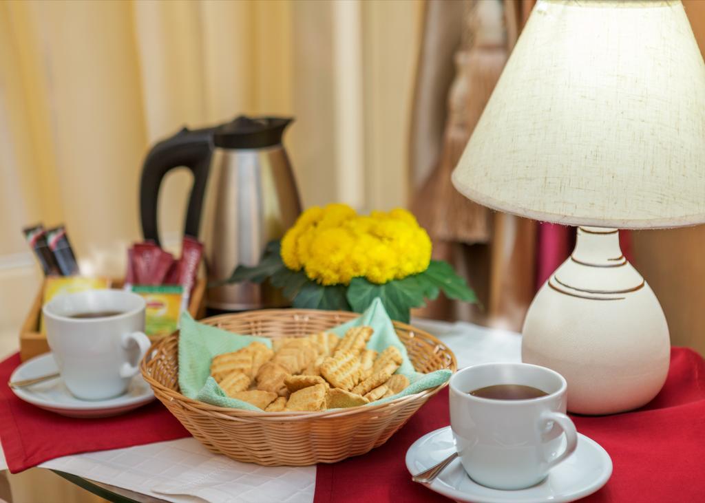 Shine Hotel Odesa